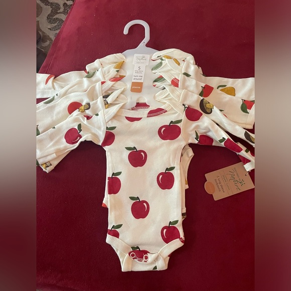 touched by nature Other - Touched by Nature Organic Cotton Preemie Bodysuits NWT